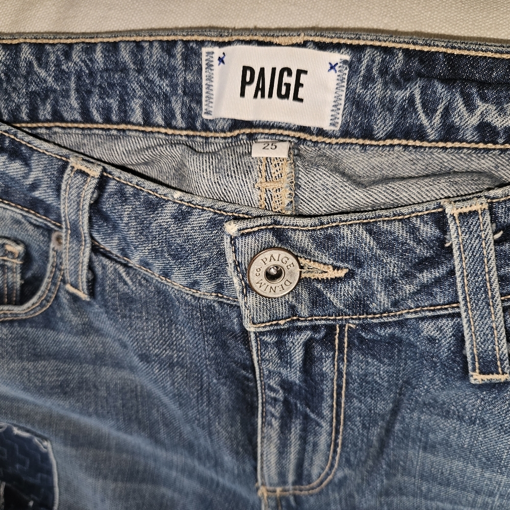 SALE!! Was $29 Paige Bethany Patch Jeans Size 25
